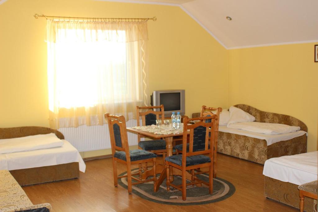Hotel Czardasz Września الغرفة الصورة